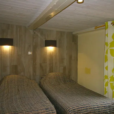 Modern Holiday In Roquebrune-sur-argens With Poo Prázdninový dům La Bouverie